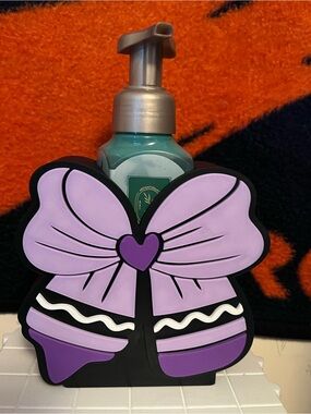 Custom Design - Purple Crayon Bow bath and body soap holder